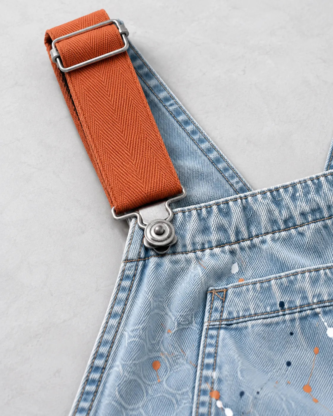 Salopette denim à bretelles orange