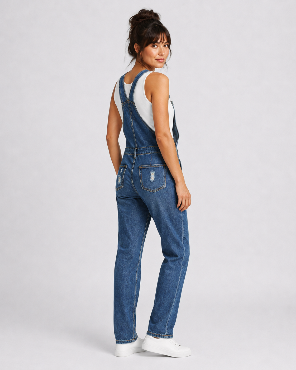 Salopette Denim Déchirée Tendance