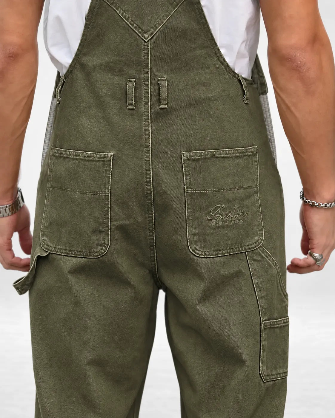 Salopette en denim kaki esprit workwear