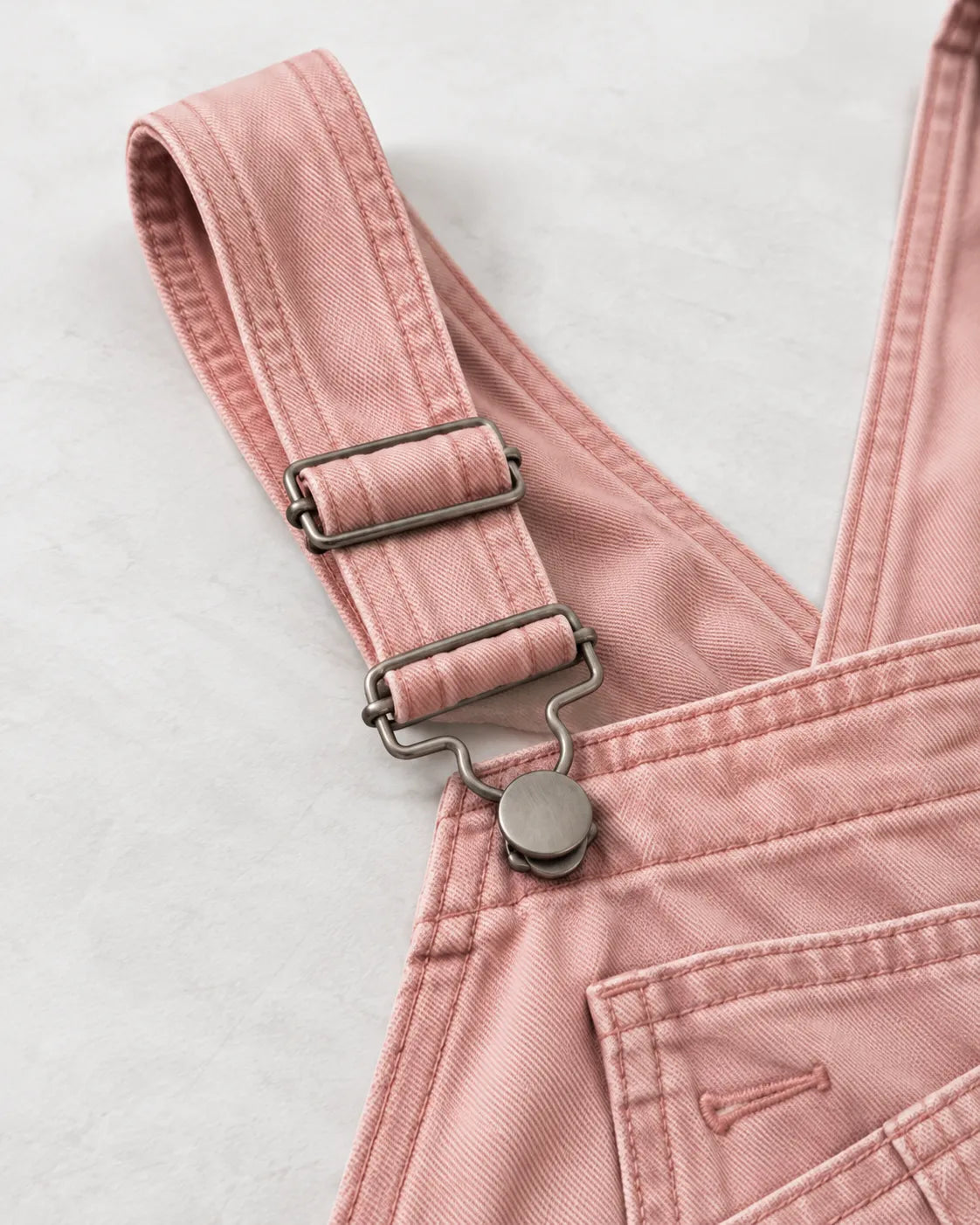 Salopette rose poudré à jambes droites