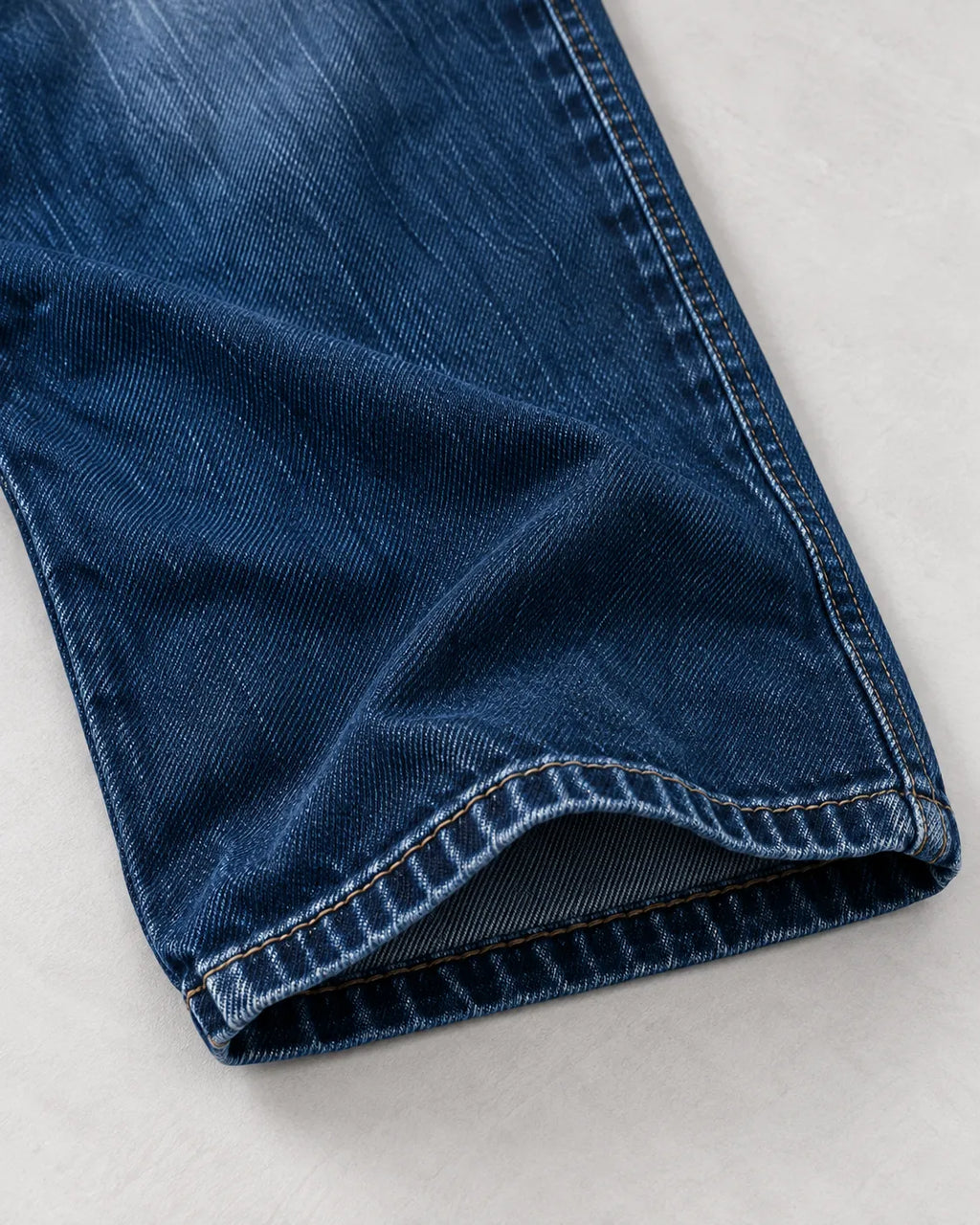 Salopette en jean à jambes larges