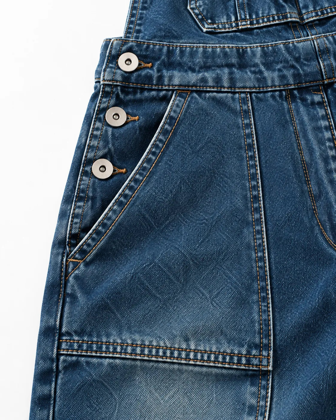 Salopette en jean baggy à grandes poches