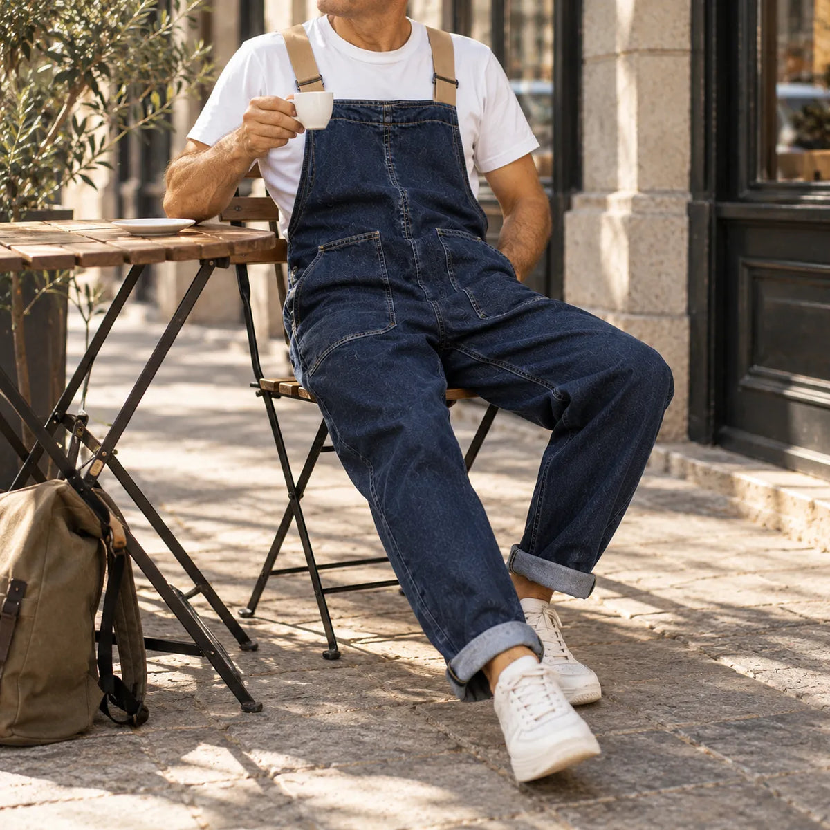 Salopette denim à bretelles contrastées