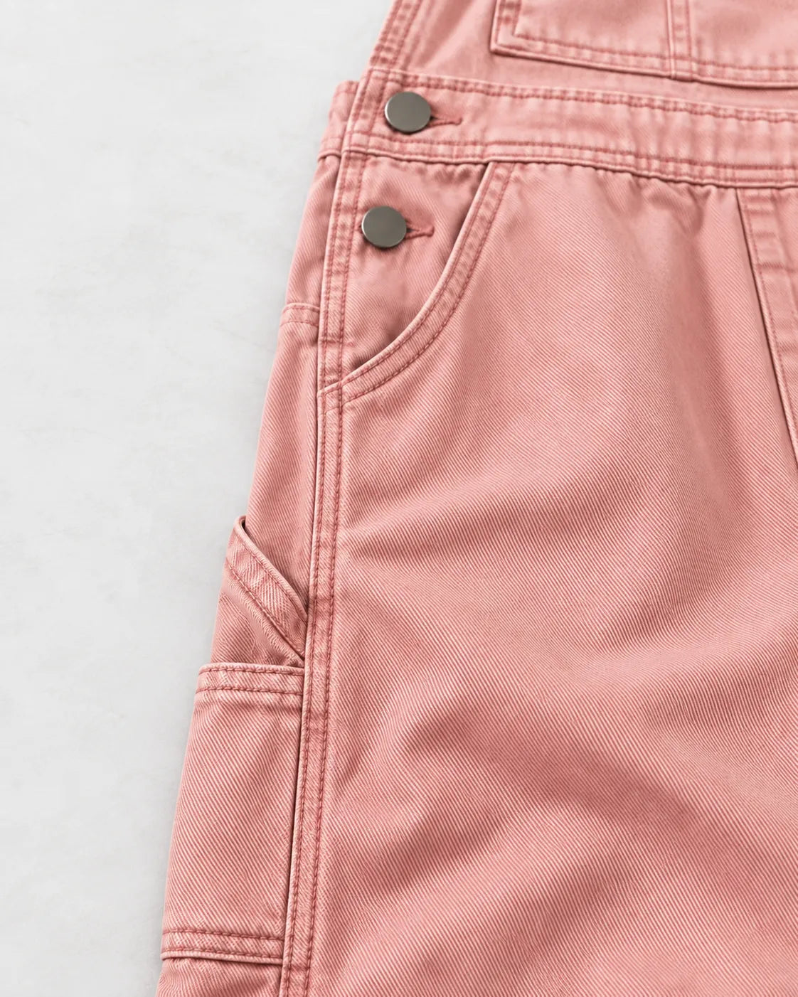 Salopette rose poudré à jambes droites
