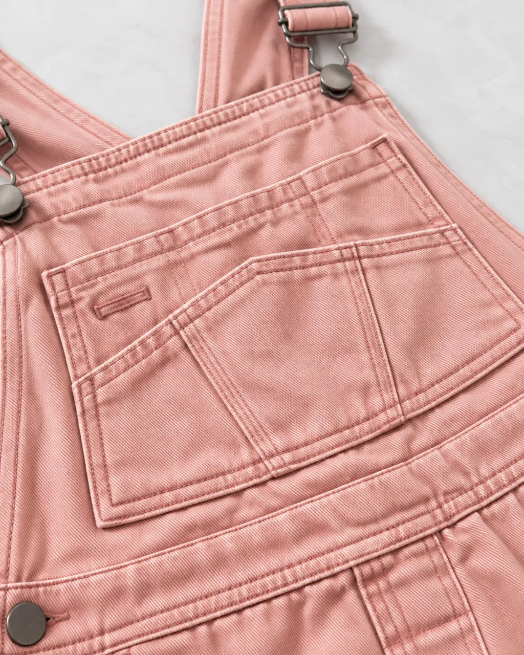 Salopette rose poudré à jambes droites